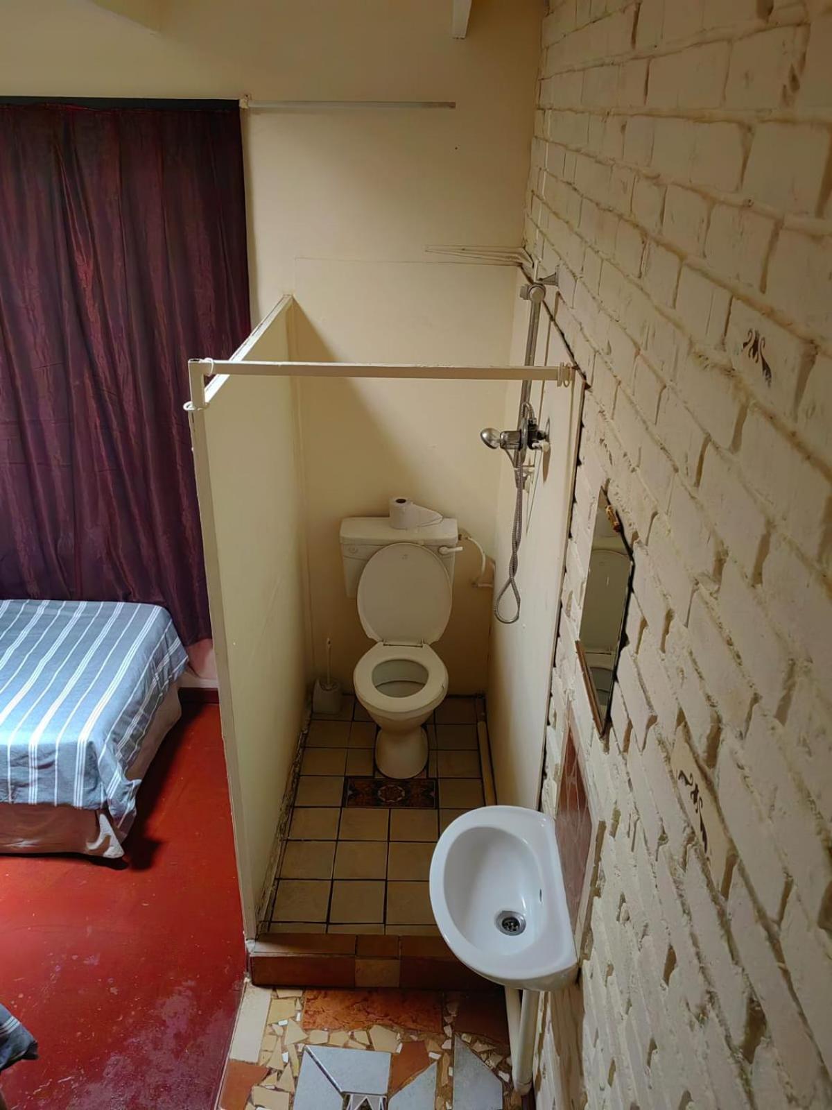 Paljas Backpackers Hotel Потчефструм Екстериор снимка