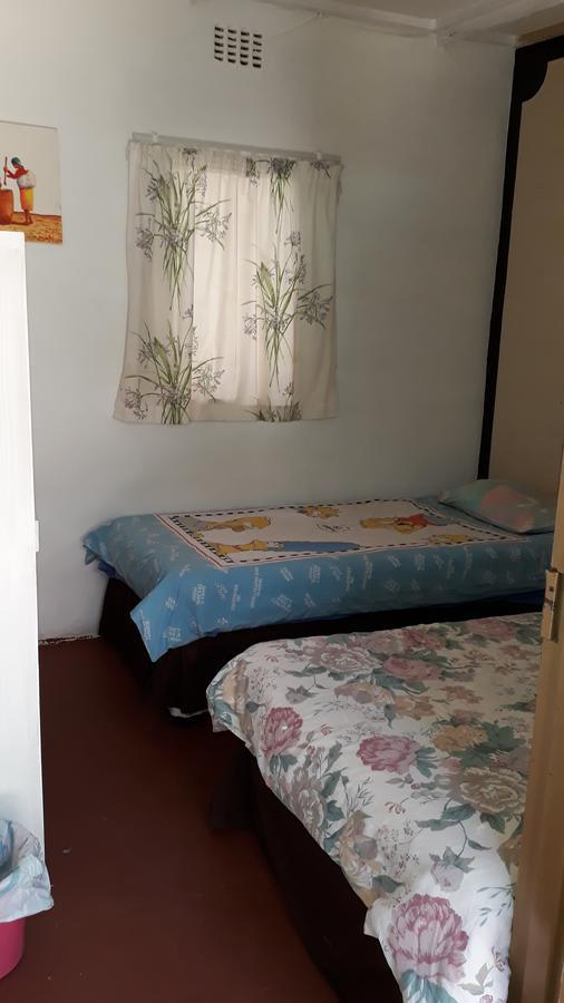 Paljas Backpackers Hotel Потчефструм Екстериор снимка